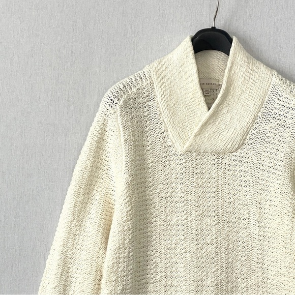Club Monaco NWOT Cotton Knit V Neck Sweater - Picture 2 of 9